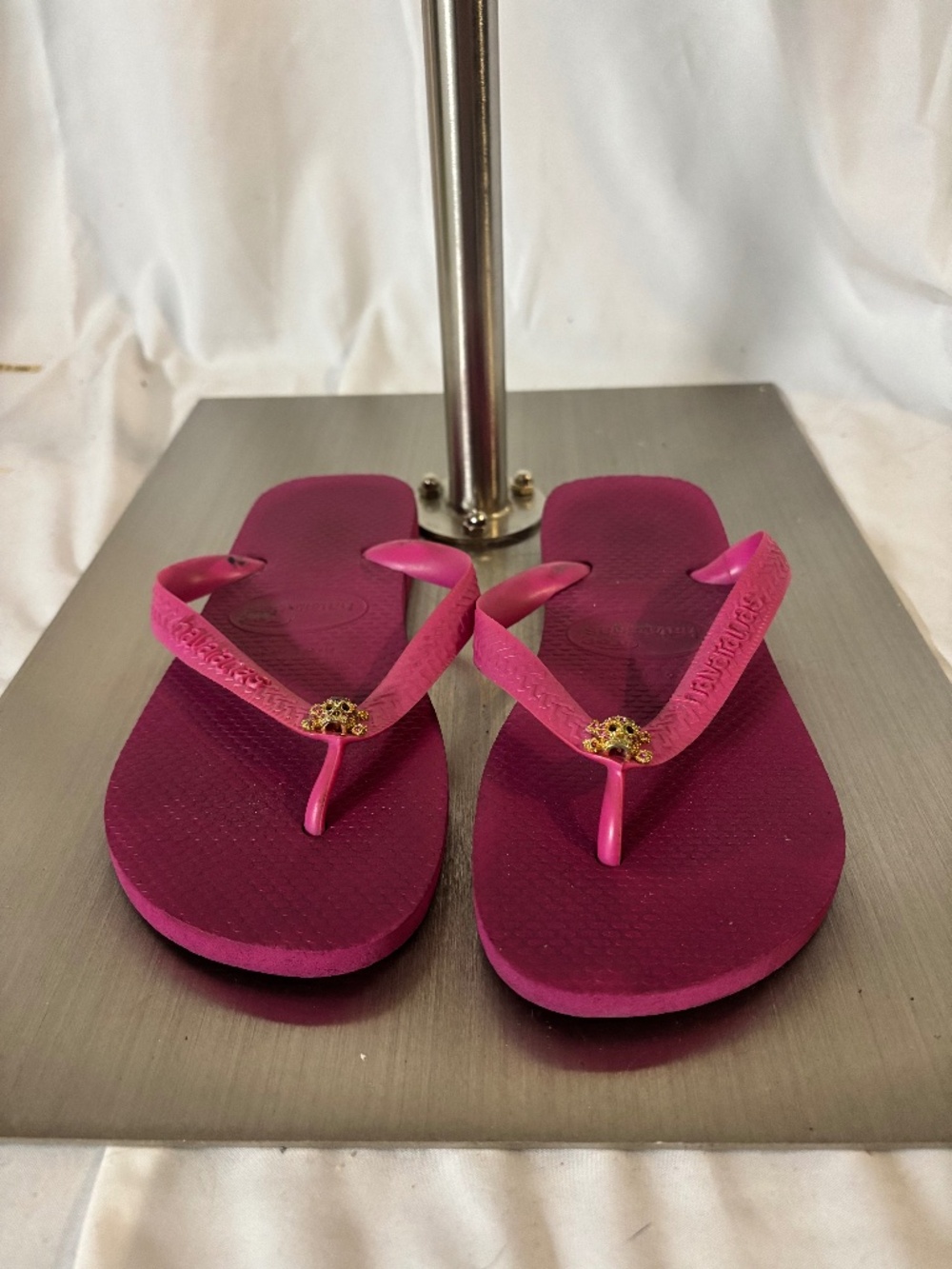 Pink Flip Flops with Skull Detail